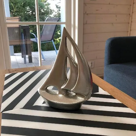 Orman Evi Kapitanskie Z Prywatnym Polem Do Gry W Mini Golf