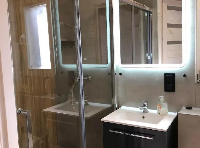 Kapitanskie Z Prywatnym Polem Do Gry W Mini Golf Деревянный коттедж *