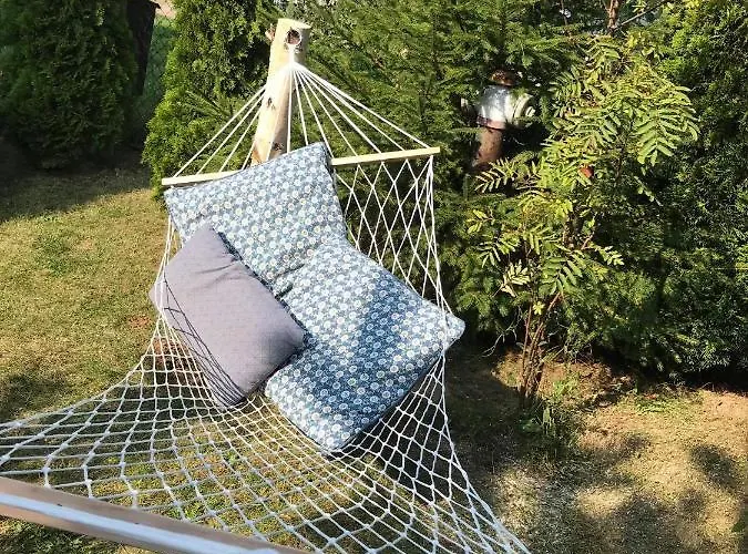 Kapitańskie Z Prywatnym Polem Do Gry W Mini Golf