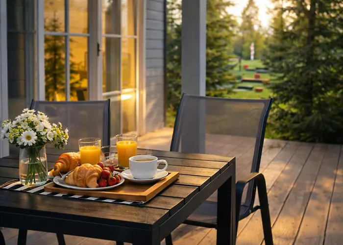 Kapitańskie Z Prywatnym Polem Do Gry W Mini Golf Domek letniskowy *